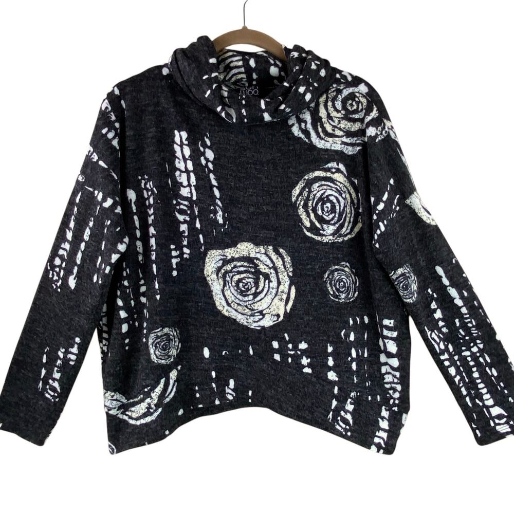 Clara Sun Woo Rose Floral Tunic Top Size M Petite Black Boho Artsy